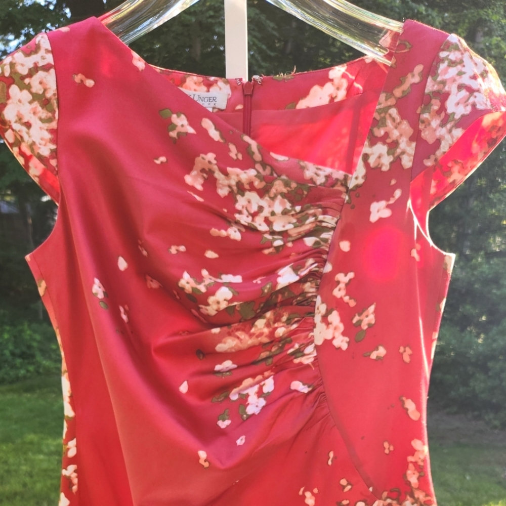 Stunning Kay Unger Red Silk  Cherry Blossoms dress with asymmetric neck- size 12